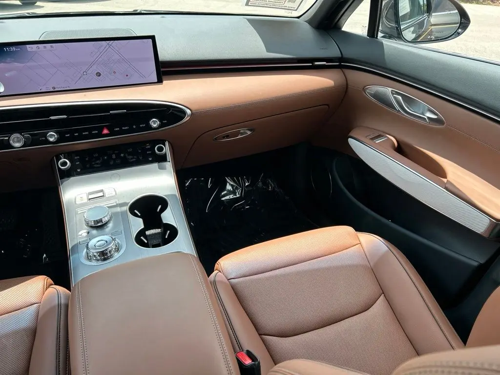 2026 Genesis Gv70 - $49,988