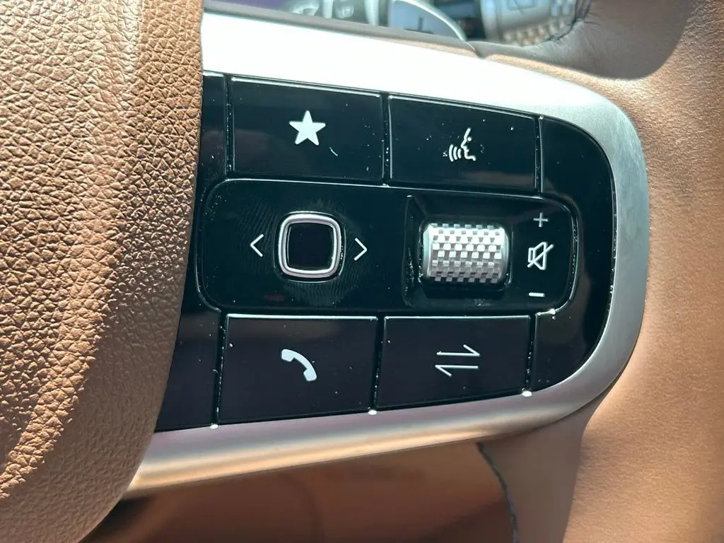 2026 Genesis Gv70 - $49,988