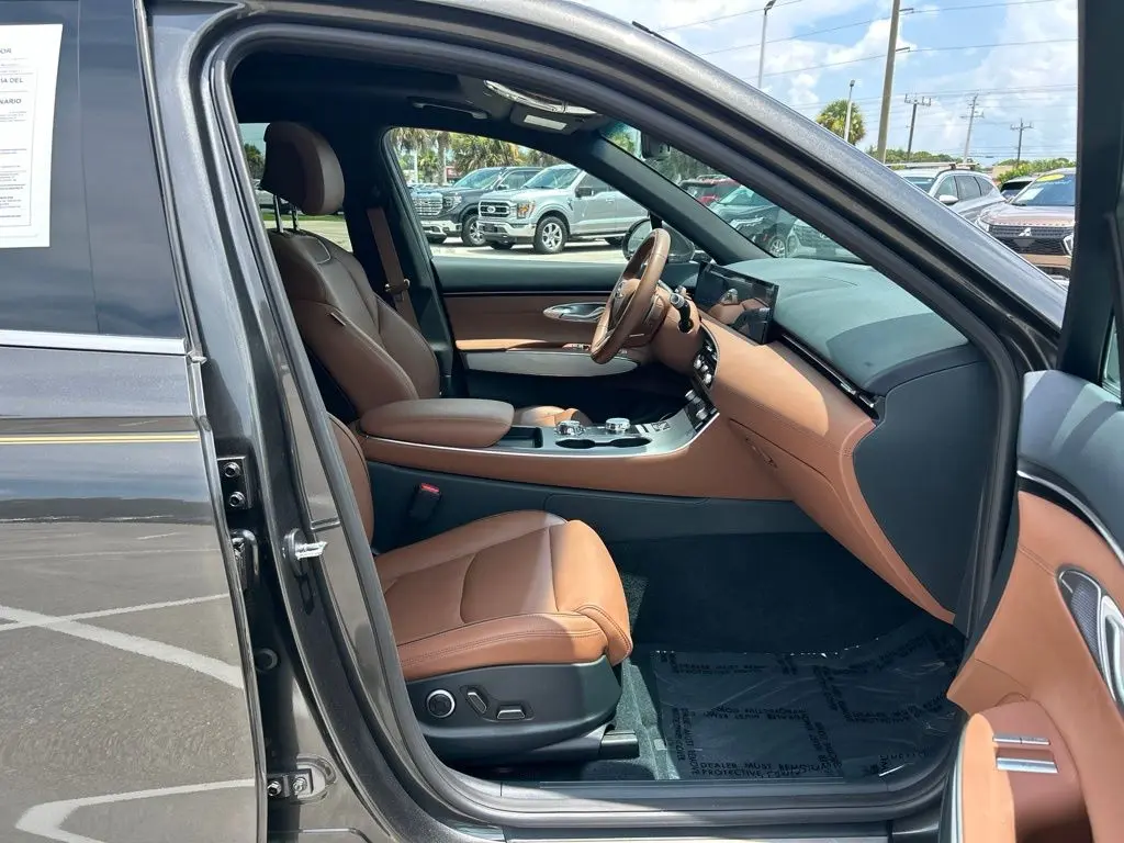 2026 Genesis Gv70 - $49,988