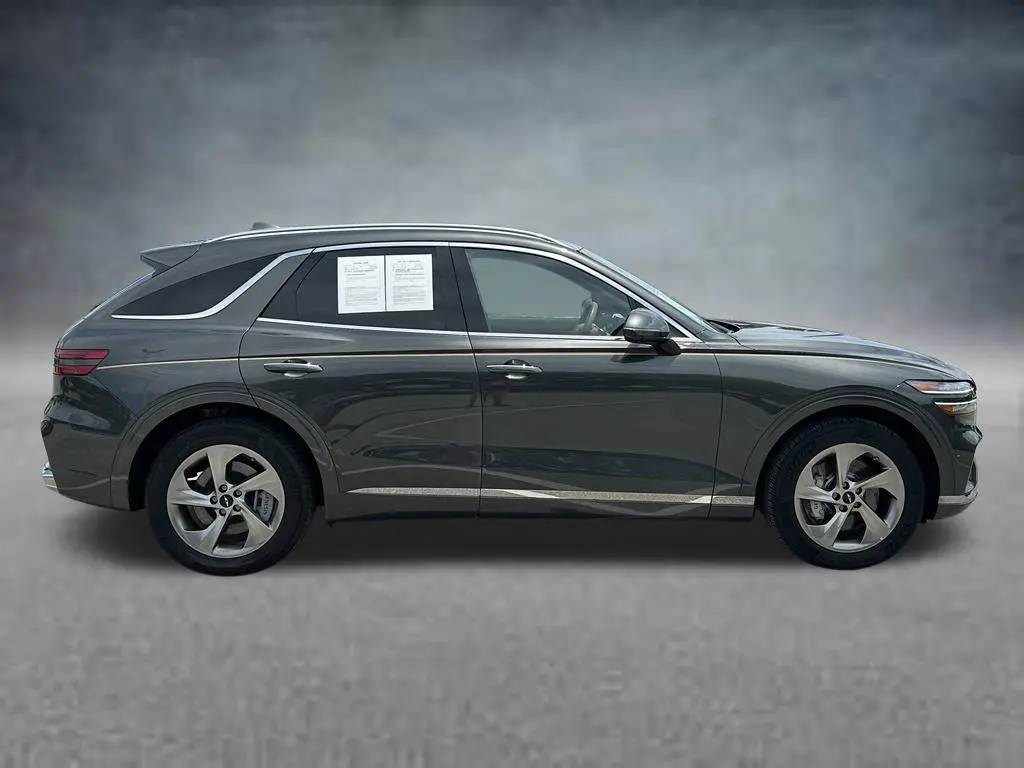 2026 Genesis Gv70 - $47,298