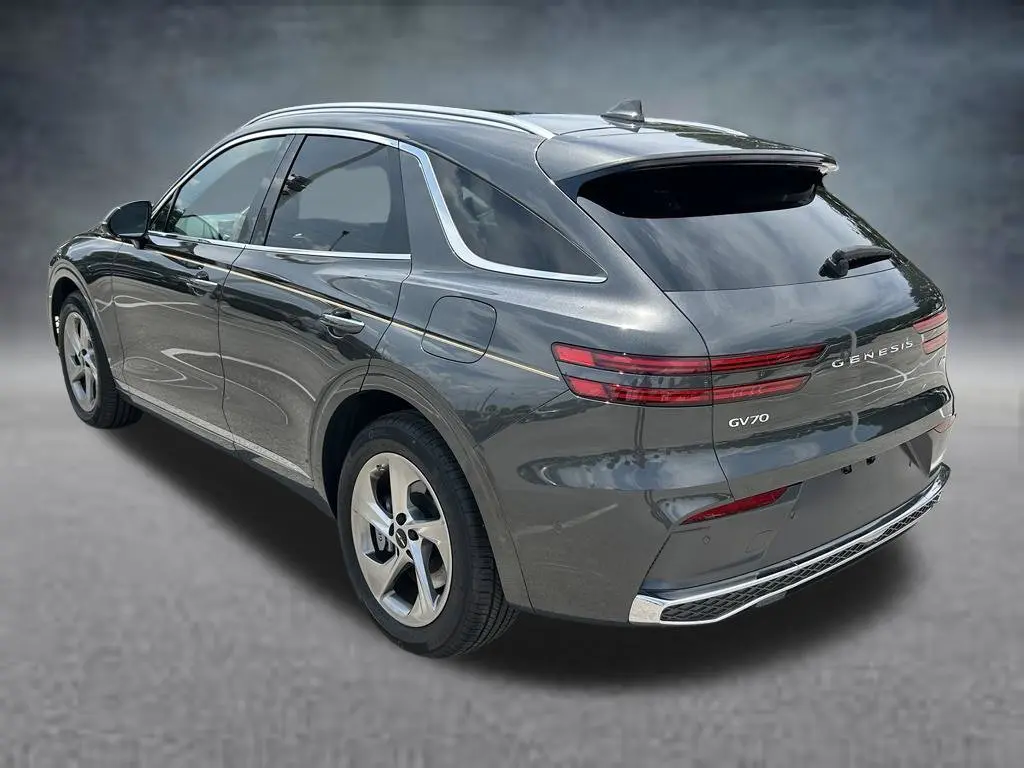 2026 Genesis Gv70 - $47,298