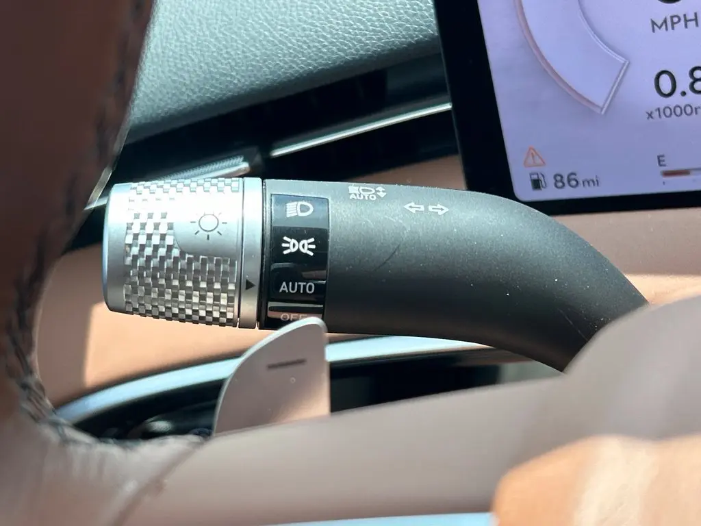 2026 Genesis Gv70 - $47,298