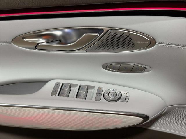 2026 Genesis Gv70 - $49,999