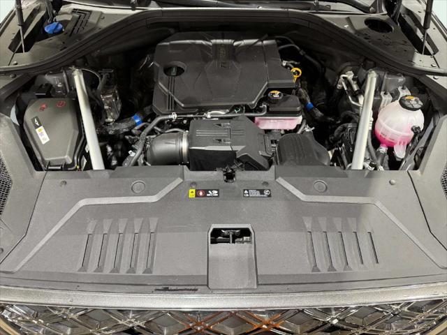 2026 Genesis Gv70 - $49,999