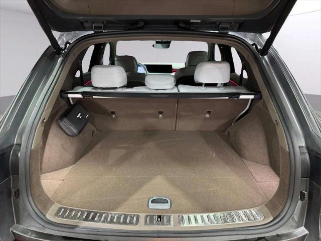 2026 Genesis Gv70 - $49,999