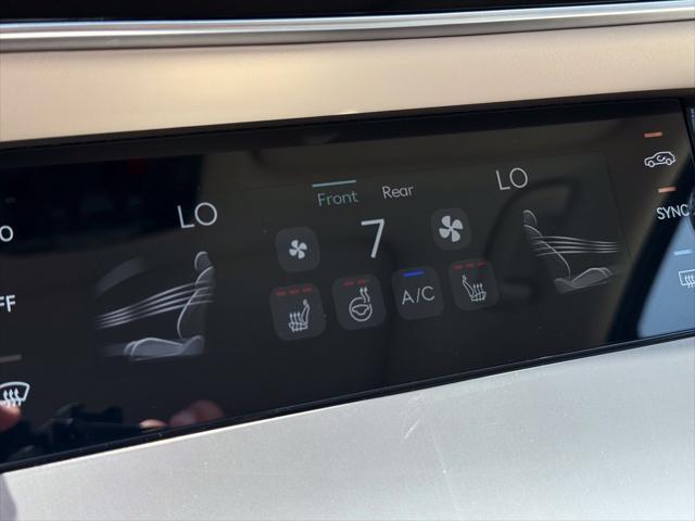 2027 Genesis Gv70 - $55,427