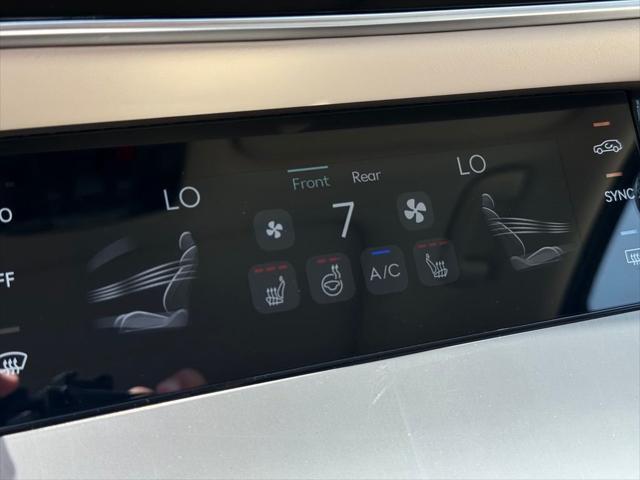 2027 Genesis Gv70 - $55,427