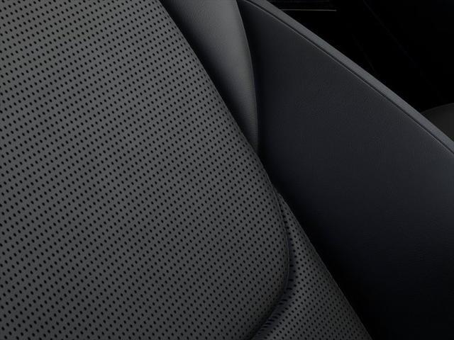 2027 Genesis Gv70 - $57,850