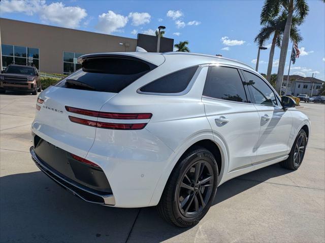 2027 Genesis Gv70 - $57,271