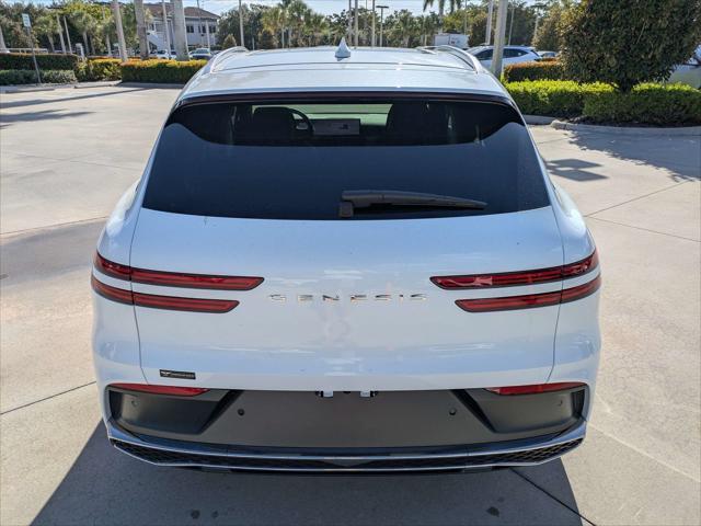 2027 Genesis Gv70 - $57,271