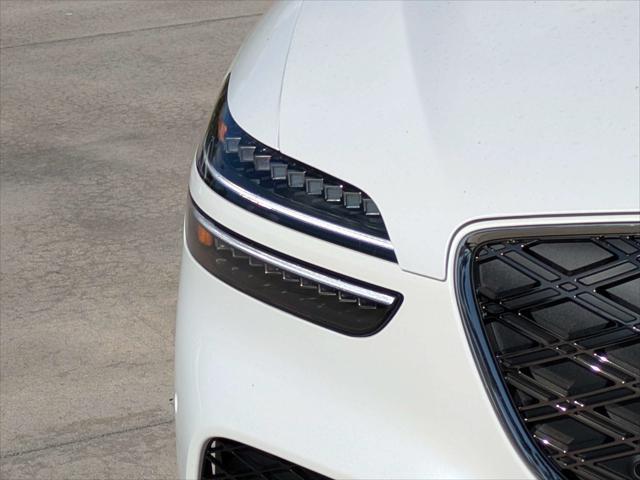 2027 Genesis Gv70 - $57,271