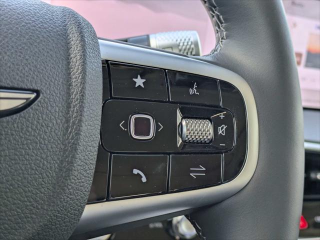 2027 Genesis Gv70 - $57,271