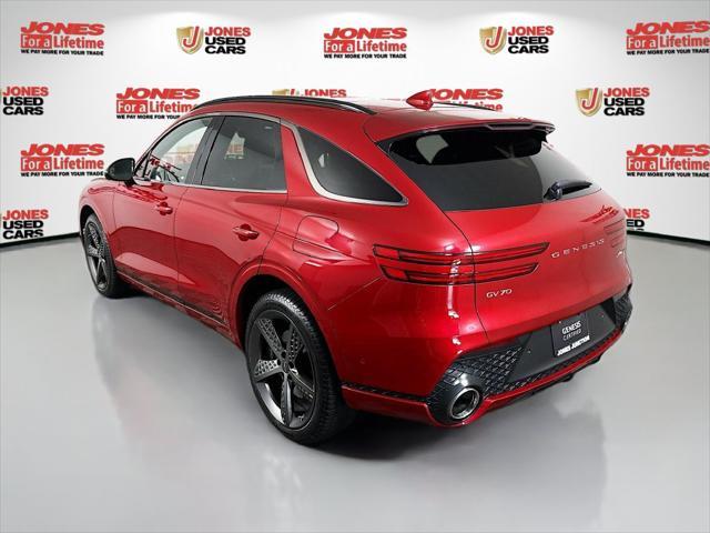 2023 Genesis Gv70 - $38,996