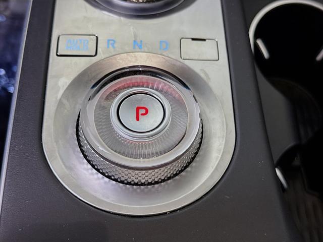 2023 Genesis Gv70 - $38,996