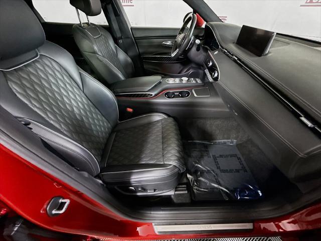 2023 Genesis Gv70 - $38,996