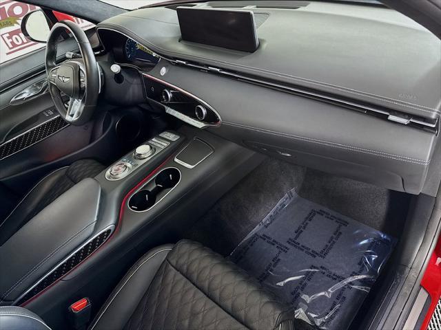 2023 Genesis Gv70 - $38,996