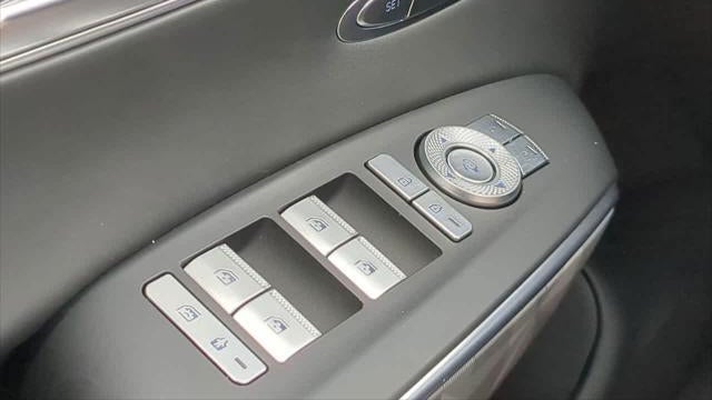 2025 Genesis GV70 3.5T Sport