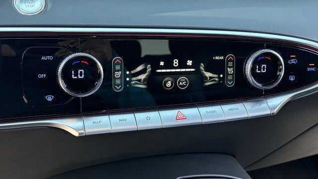 2025 Genesis GV70 3.5T Sport