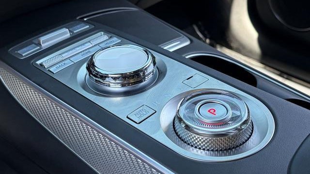 2025 Genesis GV70 3.5T Sport