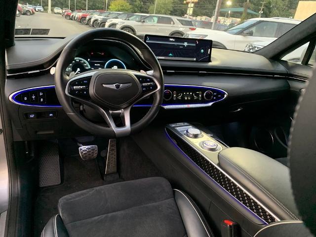 2022 Genesis Gv70 - $35,997