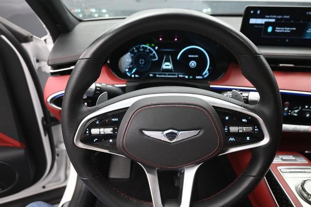 2022 Genesis Gv70 - $29,998