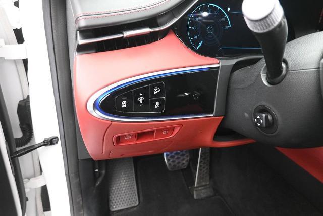 2022 Genesis Gv70 - $29,998