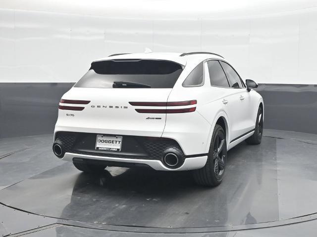 2022 Genesis Gv70 - $29,998