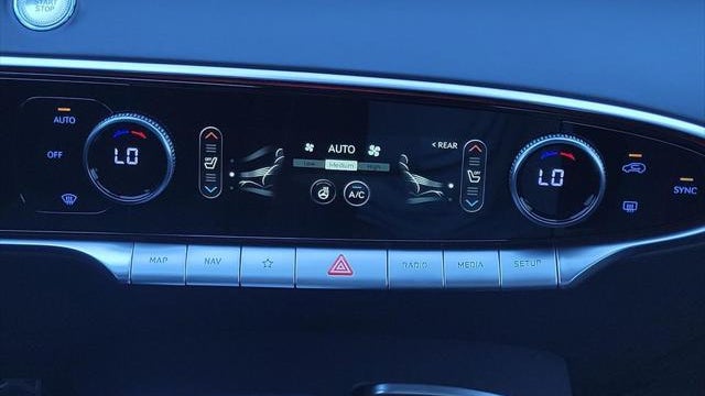 2025 Genesis GV70 3.5T Sport