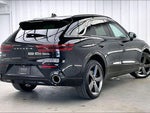 2023 GV70 Thumbnail 12