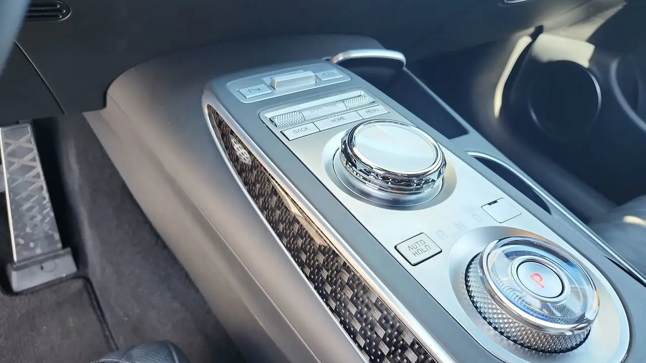 2023 Genesis GV70 3.5T Sport
