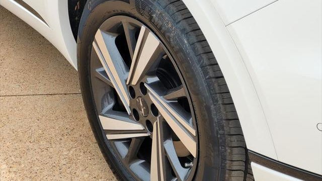 2026 Genesis GV70 3.5T Sport Advanced