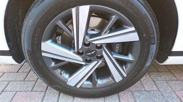 2026 Genesis GV70 3.5T Sport Advanced