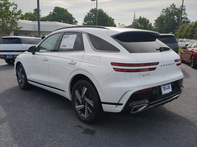 2026 Genesis Gv70 - $58,988