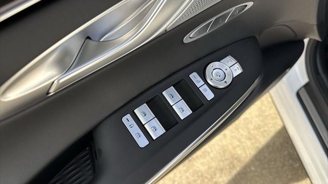 2026 Genesis GV70 3.5T Sport Advanced