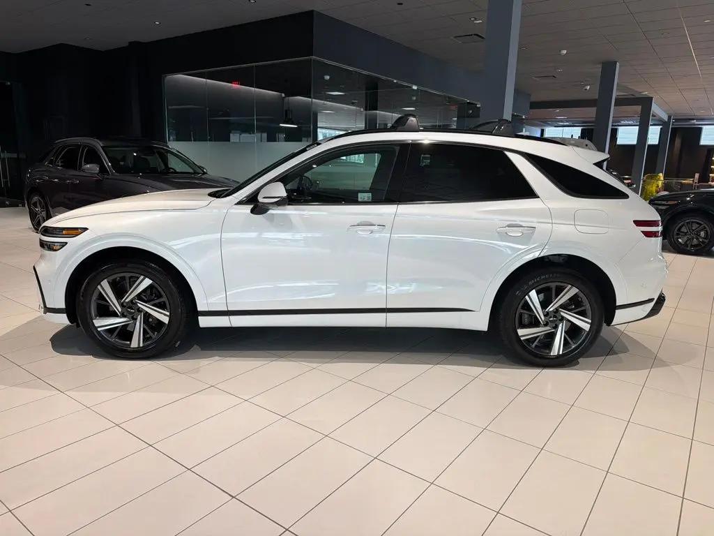 2026 Genesis Gv70 - $59,353