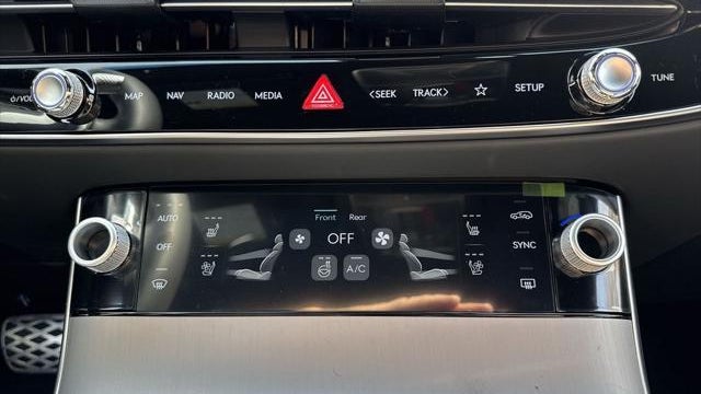 2026 Genesis GV70 3.5T Sport Advanced