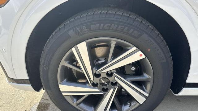 2026 Genesis GV70 3.5T Sport Advanced