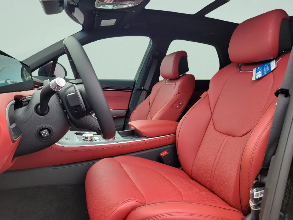 2026 Genesis Gv70 - $65,599