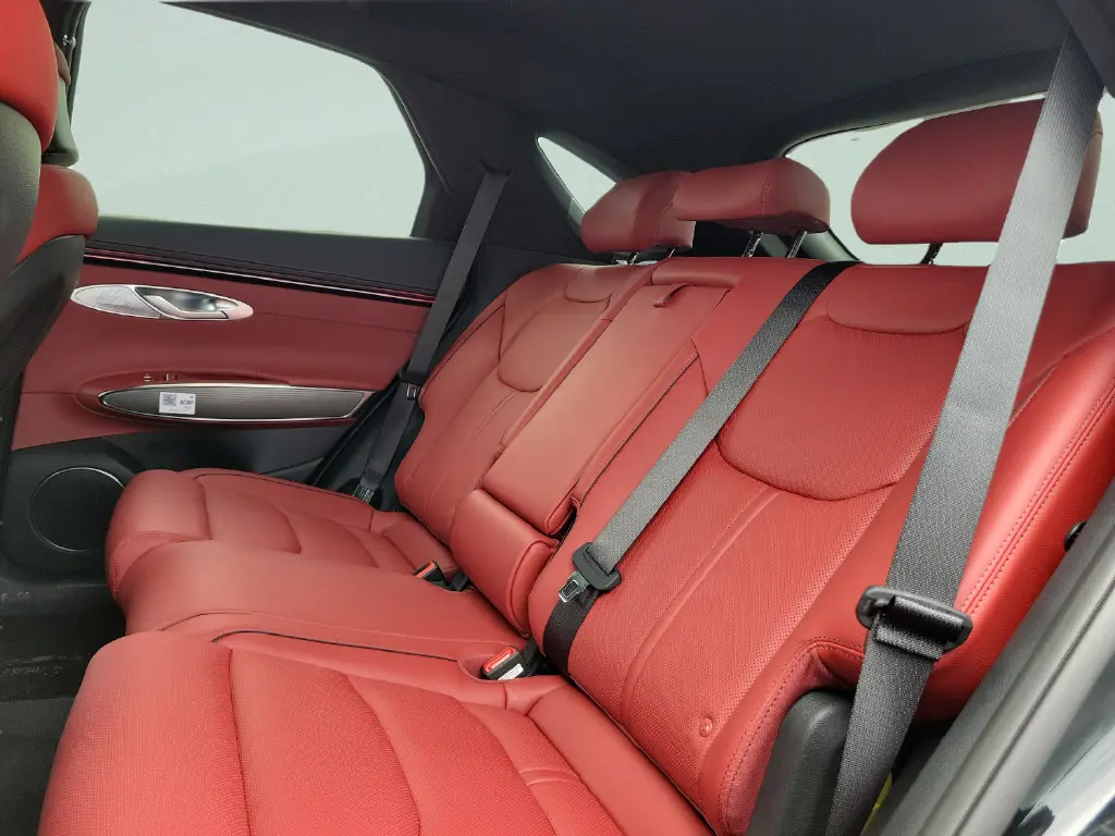 2026 Genesis Gv70 - $65,299