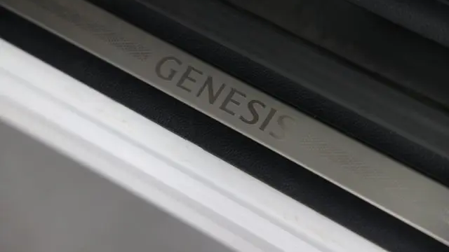2026 Genesis GV70 3.5T Sport Advanced
