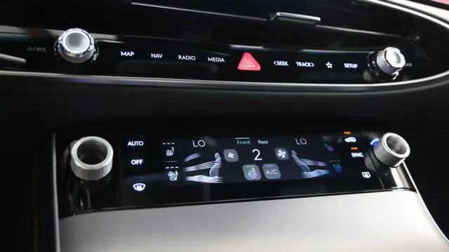 2026 Genesis GV70 3.5T Sport Advanced