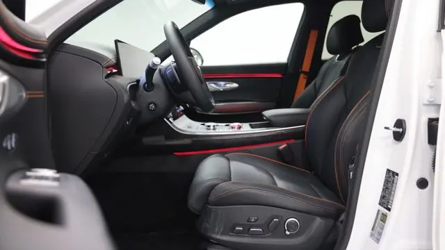 2026 Genesis GV70 3.5T Sport Advanced