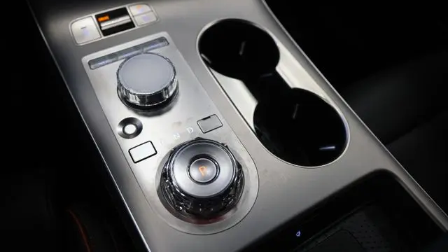 2026 Genesis GV70 3.5T Sport Advanced
