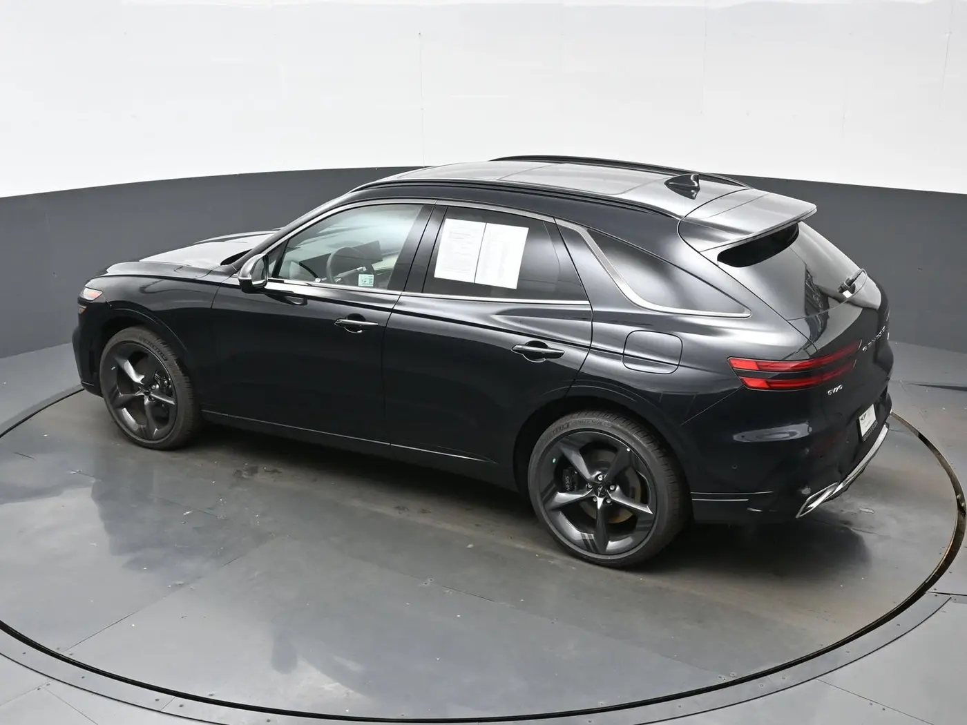 2026 Genesis Gv70 - $61,690