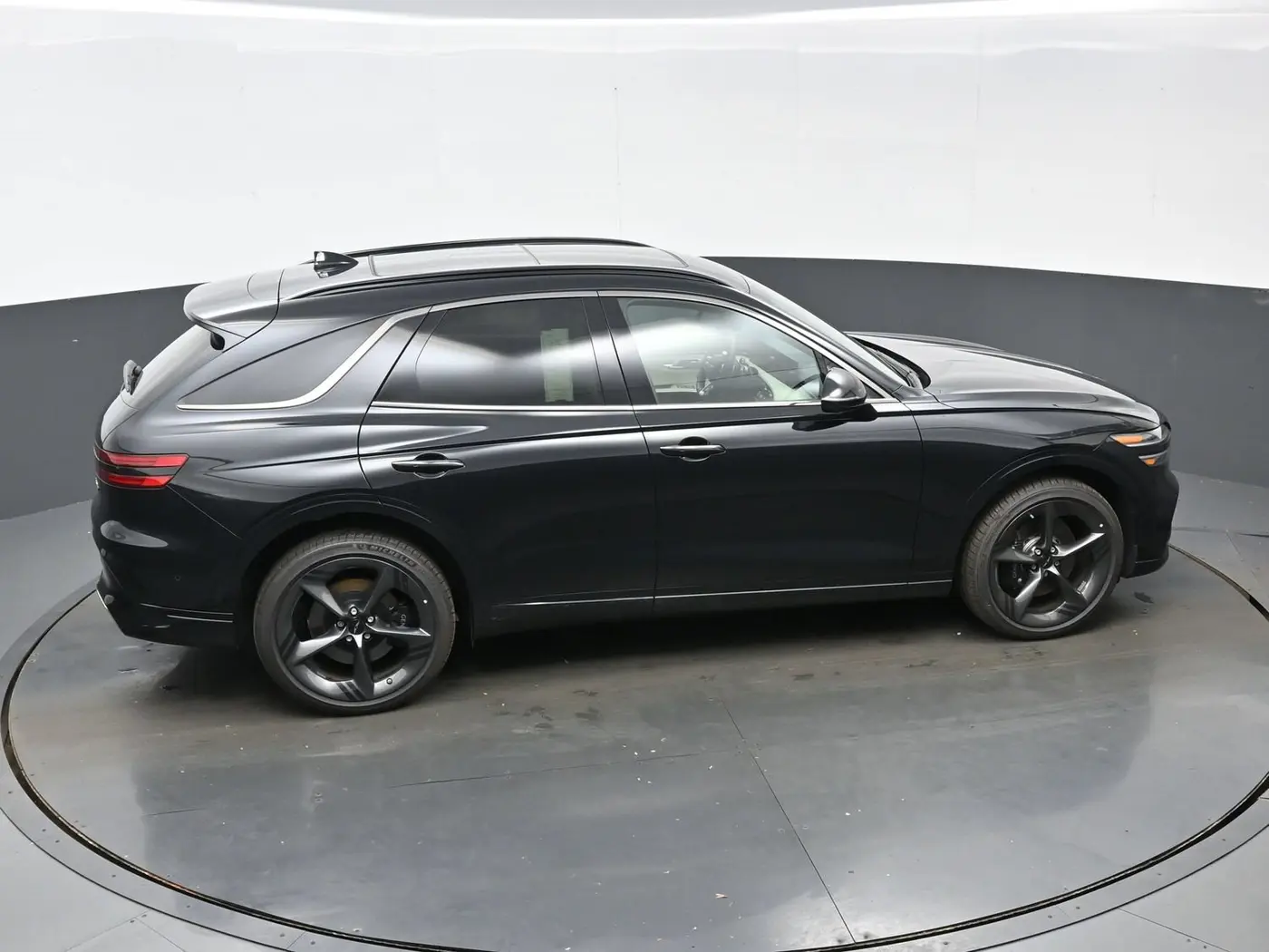 2026 Genesis Gv70 - $61,690