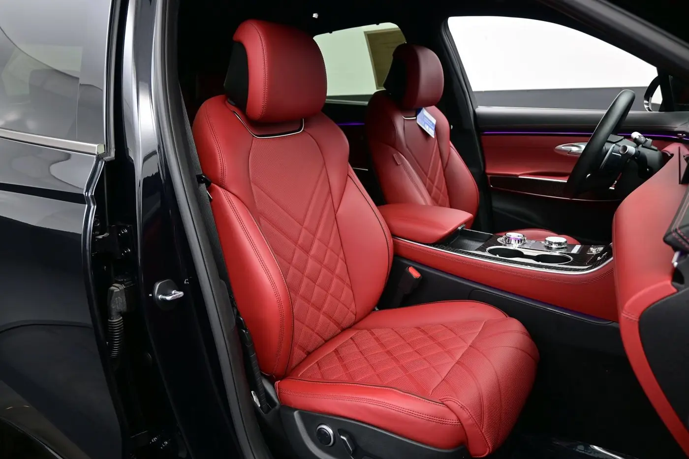2026 Genesis Gv70 - $64,090