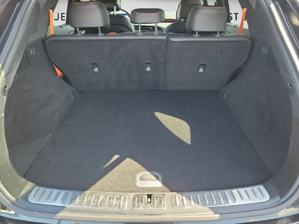 2026 Genesis Gv70 - $67,099