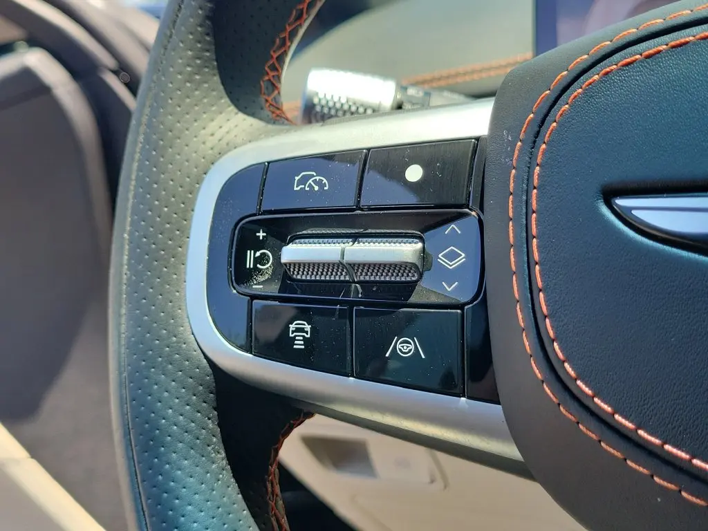 2026 Genesis Gv70 - $62,600