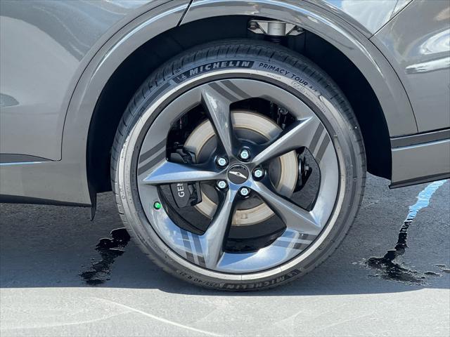 2026 Genesis Gv70 - $65,968