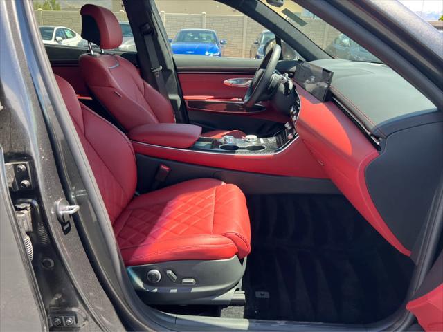 2026 Genesis Gv70 - $65,968